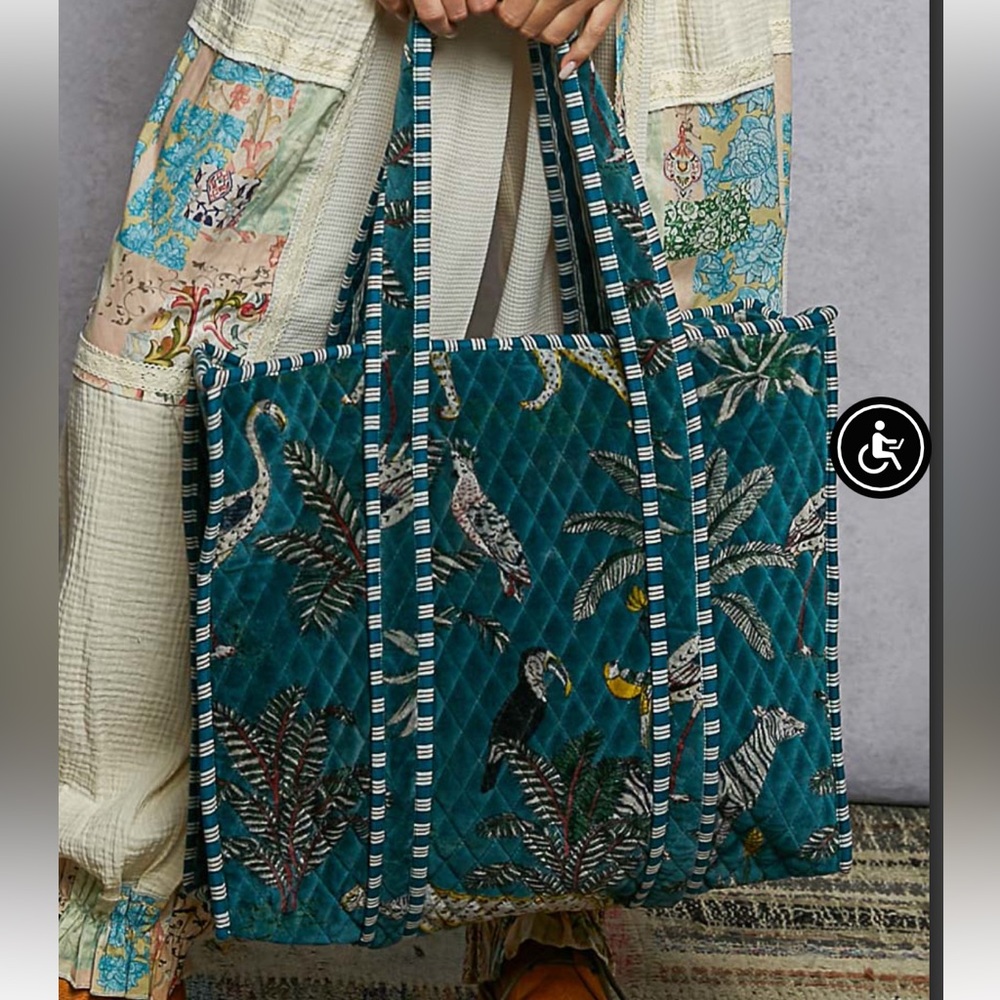 POL Safari Animals Tote Bag